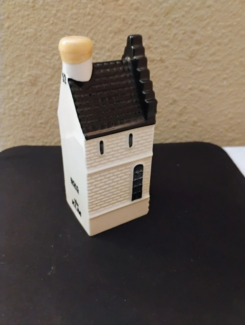 Vintage Miniature KLM Dutch Gin House 2007 Number 52 Sealed Amsterdam